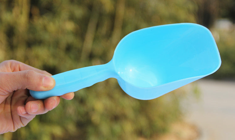 Dog food spoon