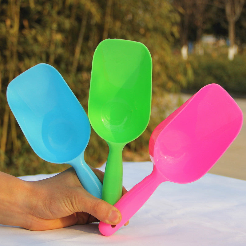 Dog food spoon