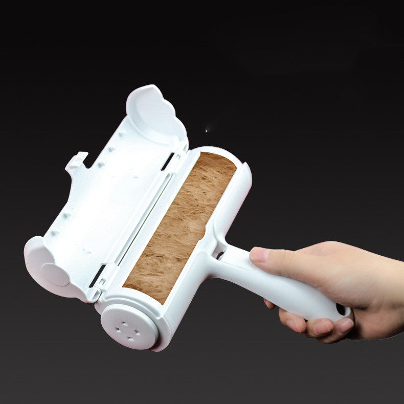 Dog roller sticking device