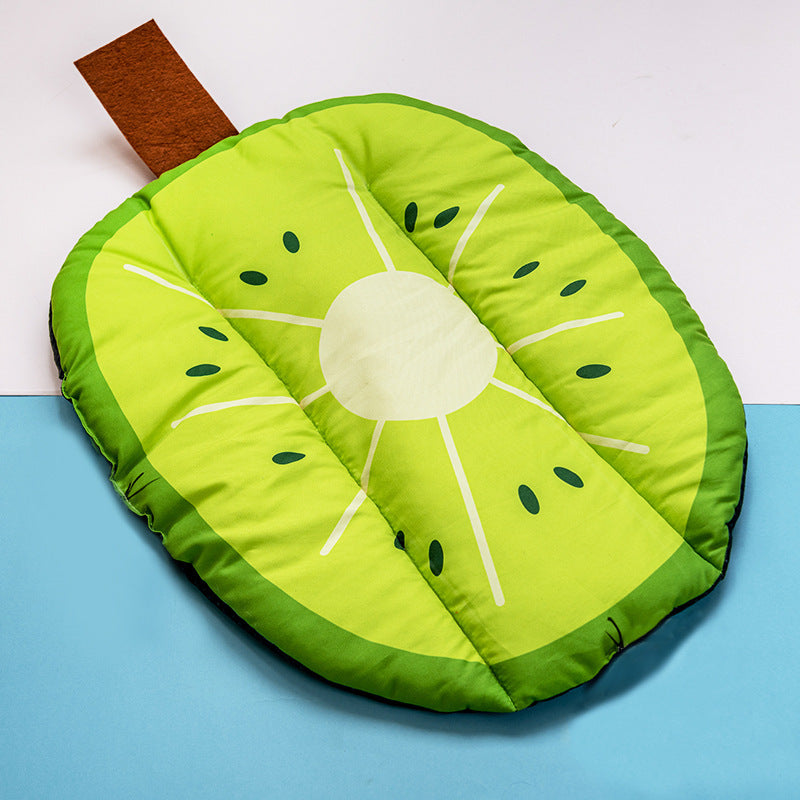 Dog Cooling Mat Pet Beds Rug Ice Silk Pet Self Cooling Pad Blanket Summer Washable Oxford Farbric Cooling Down Summer Fruit